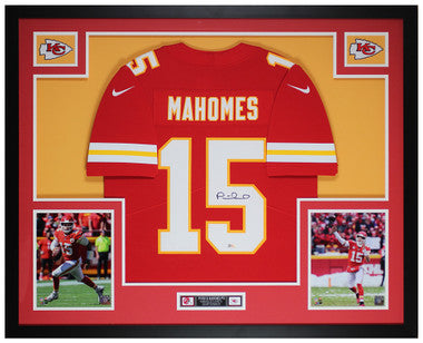 PATRICK MAHOMES AUTOGRAPHED
JERSEY